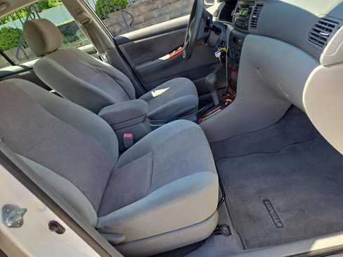 Used 2007 Toyota Corolla LE FWD image 26