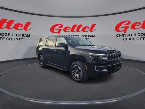 New 2025 Jeep Wagoneer 2WD w/ Convenience Group I image 2