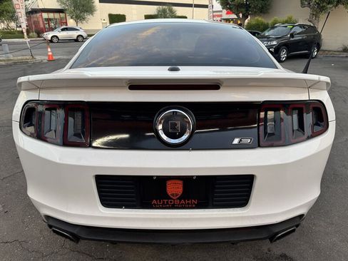 Used 2013 Ford Mustang GT Premium RWD image 11