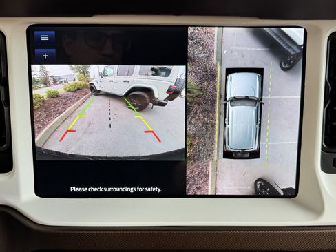 Used 2023 Ford Bronco Heritage Edition image 62