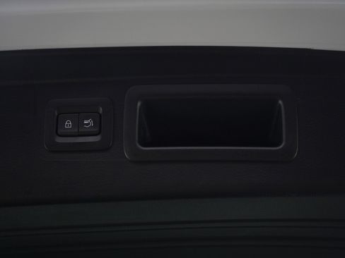 Certified 2025 MAZDA CX-50 AWD 2.5 S w/ Cargo Package image 18