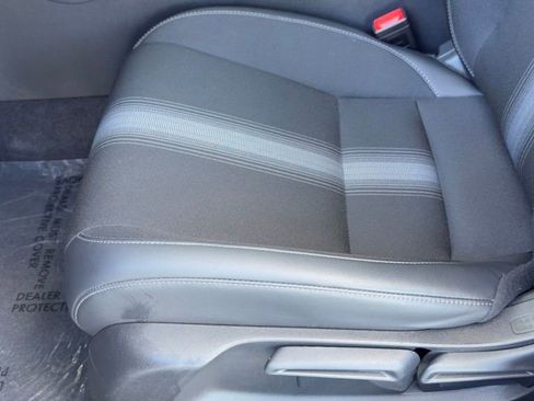 Used 2025 Honda Civic Sport image 5