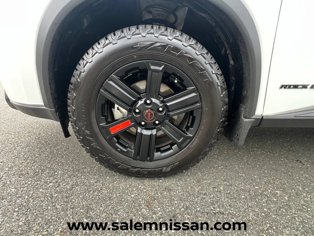 Certified 2026 Nissan Rogue SV AWD/4WD image 29
