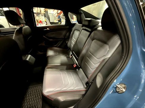 Used 2025 Volkswagen Jetta GLI Autobahn image 19