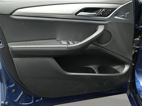 Used 2021 BMW X4 M40i image 9