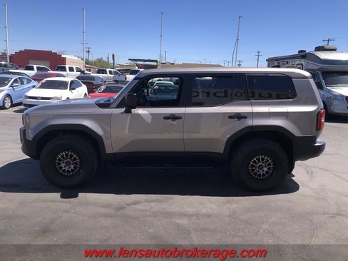 Used 2025 Toyota Land Cruiser 1958 image 5