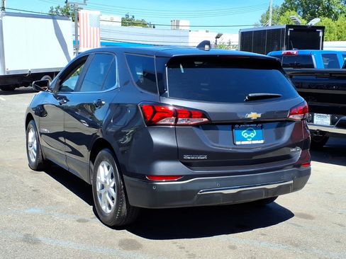 Used 2023 Chevrolet Equinox LT AWD/4WD image 4