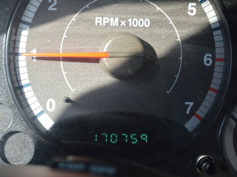 Used 2006 Jeep Liberty Sport image 36