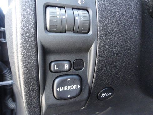 Used 2011 Subaru Impreza WRX Limited image 18