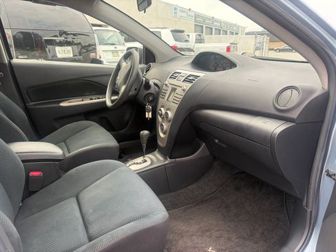 Used 2010 Toyota Yaris Sedan FWD image 27