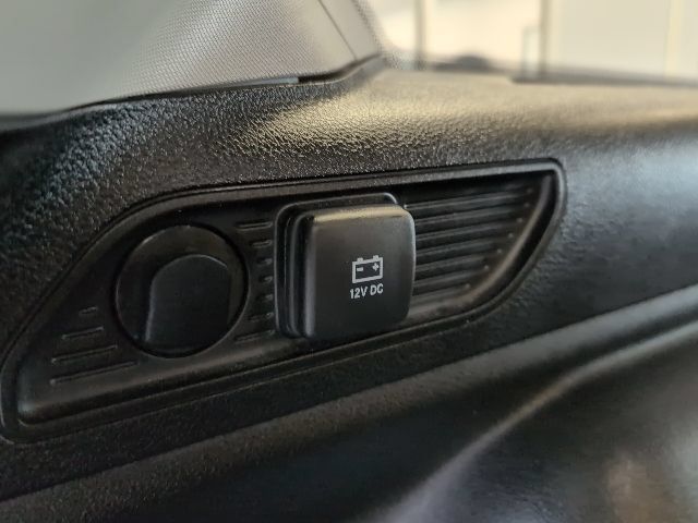 Used 2023 Jeep Grand Cherokee Limited AWD/4WD image 34