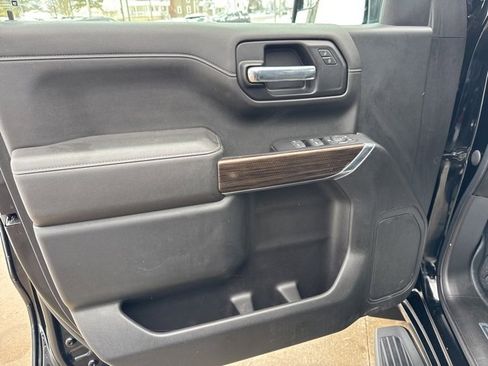 Used 2021 Chevrolet Silverado 1500 LT w/ LPO, Dark Essentials Package image 10