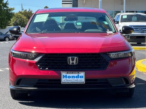 Used 2023 Honda Accord Sport image 6