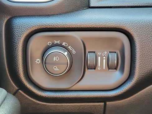 New 2026 RAM 1500 Big Horn AWD/4WD image 24