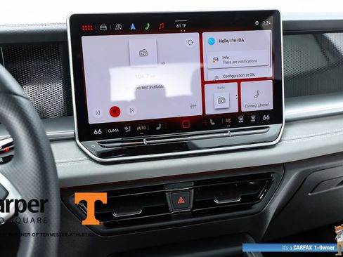 Used 2025 Volkswagen Tiguan SE R-Line image 25