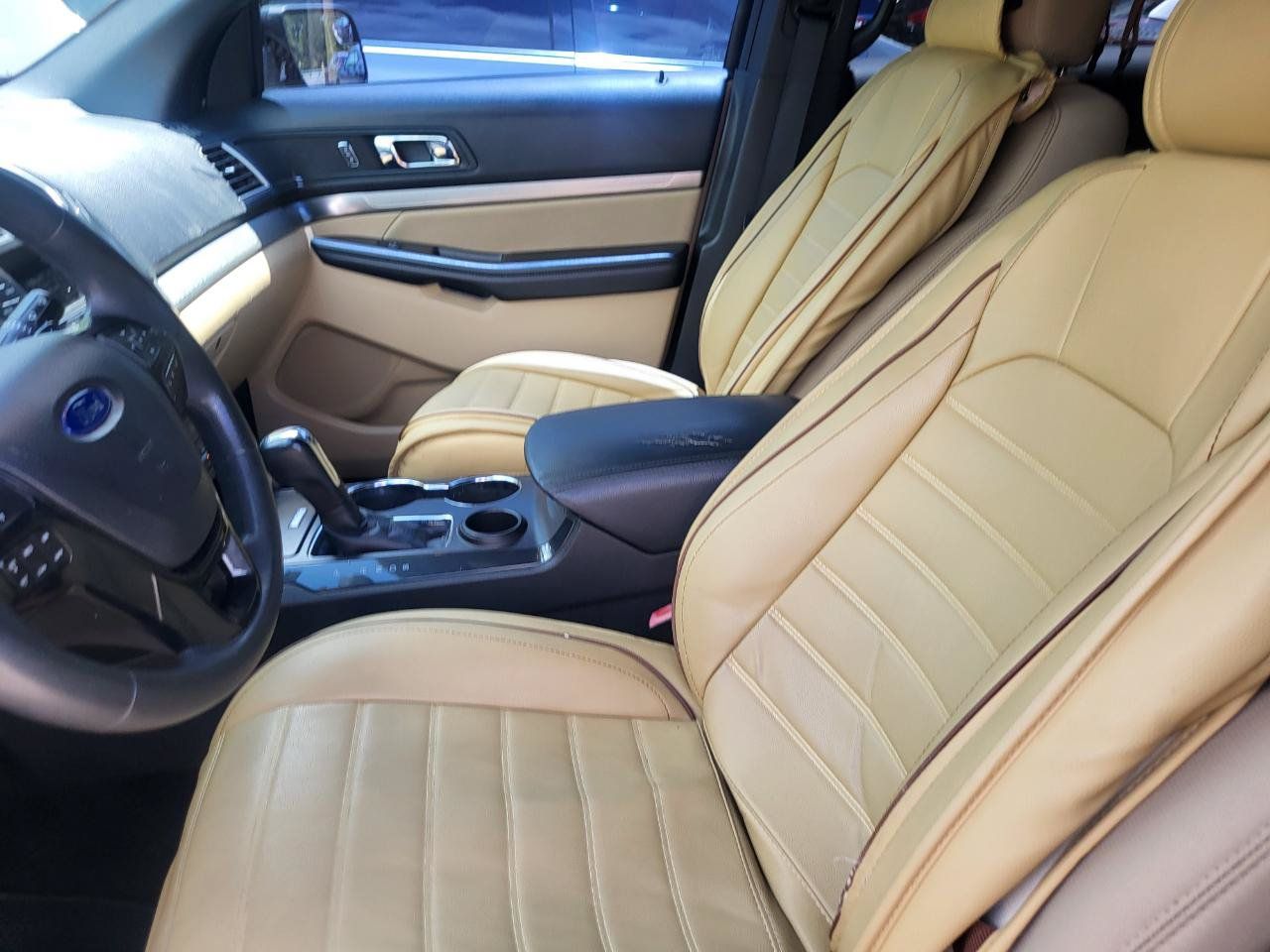 Used 2017 Ford Explorer FWD image 61
