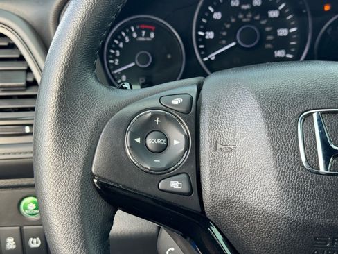 Used 2022 Honda HR-V Sport image 24