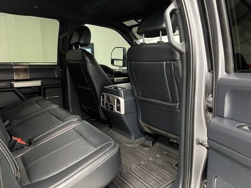 Used 2022 Ford F350 Lariat AWD/4WD image 47