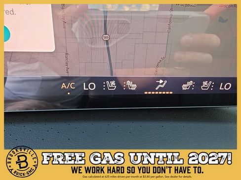 New 2027 Buick Enclave Avenir w/ LPO, Floor Liner Package FWD image 23