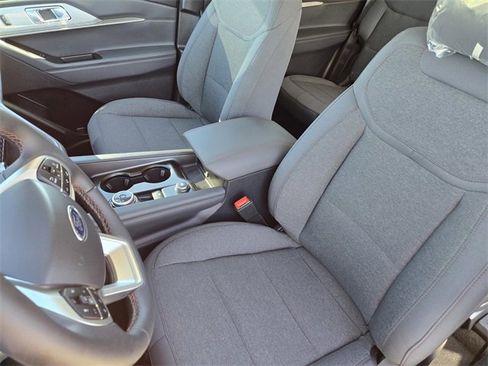 New 2026 Ford Explorer Active image 22