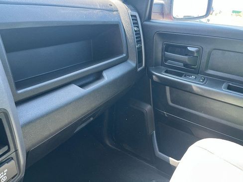Used 2021 RAM 1500 Express w/ Wheel & Sound Group AWD/4WD image 9