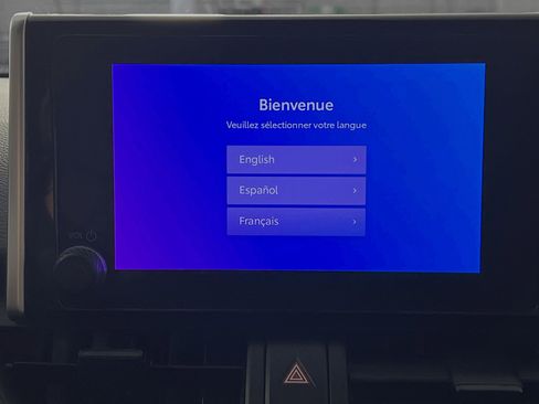 Used 2023 Toyota RAV4 XLE w/ Convenience Package image 27