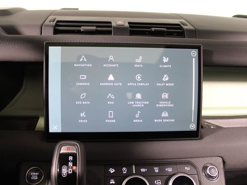 Used 2023 Land Rover Defender 110 75th Limited Edition image 34