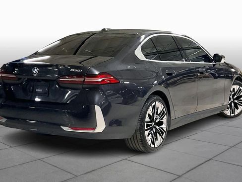 Certified 2025 BMW 530i 530i image 12