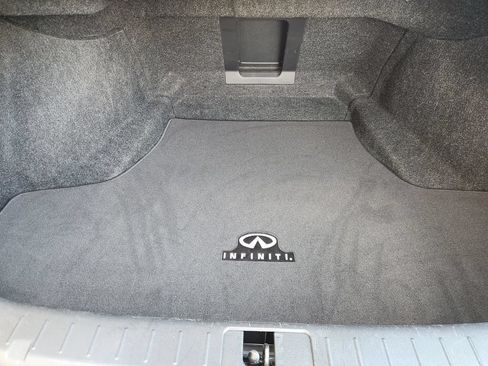 Used 2015 INFINITI Q70 L 3.7 w/ Technology Package RWD image 35
