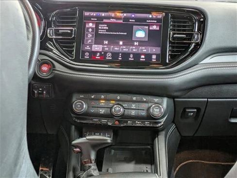 Used 2021 Dodge Durango SRT Hellcat w/ Technology Group AWD/4WD image 16