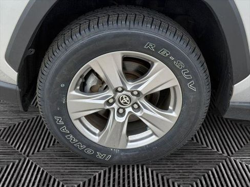 Certified 2024 Toyota RAV4 XLE FWD image 14