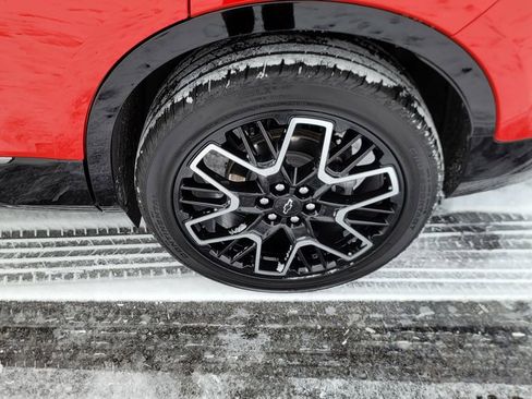 Used 2023 Chevrolet Blazer RS w/ Enhanced Convenience Package image 8