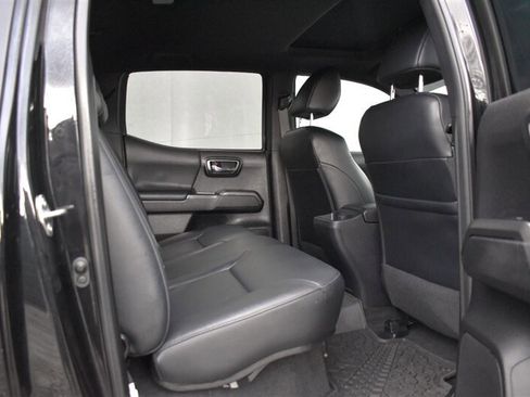 Used 2021 Toyota Tacoma TRD Pro AWD/4WD image 26