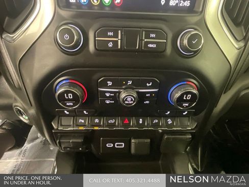 Used 2019 Chevrolet Silverado 1500 LT Trail Boss AWD/4WD image 34