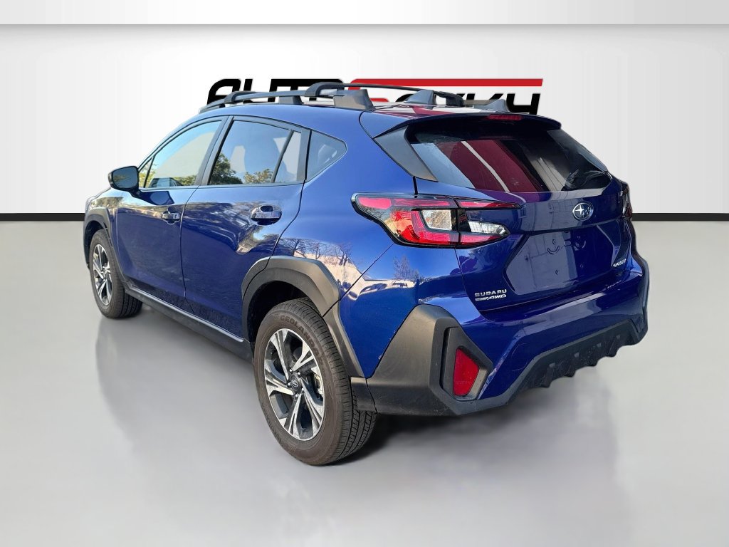 Used 2025 Subaru Crosstrek 2.5i Premium AWD/4WD image 5