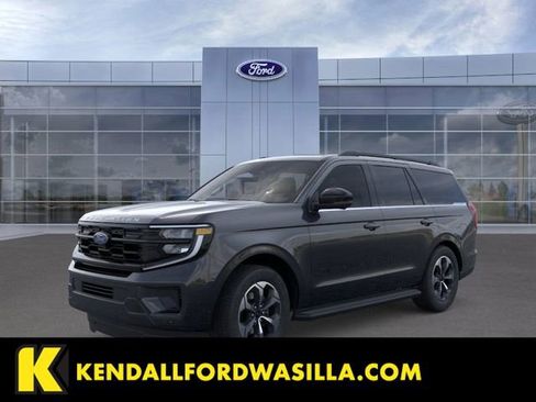 New 2026 Ford Expedition Active image 1