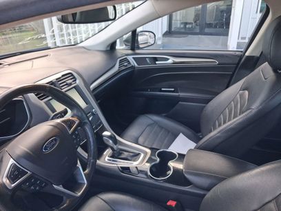 Used 2015 Ford Fusion SE w/ Equipment Group 202A