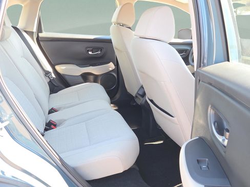 Certified 2024 Honda HR-V LX image 18