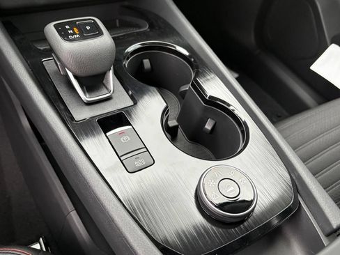 New 2026 Nissan Rogue SV AWD/4WD image 14