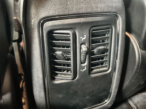 Used 2015 Dodge Durango SXT w/ Quick Order Package 23B image 27