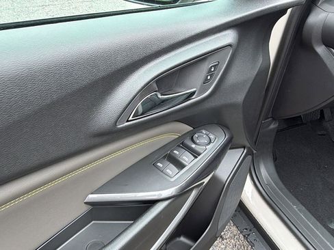 New 2026 Chevrolet Trax ACTIV FWD image 13