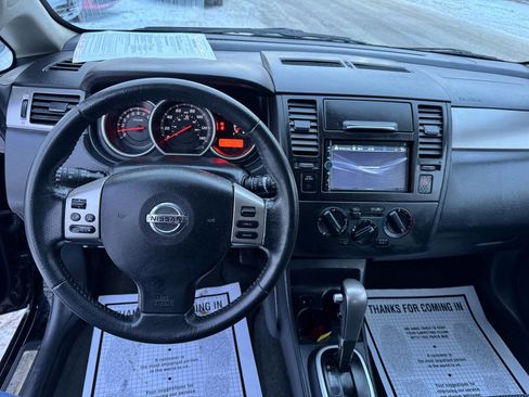 Used 2012 Nissan Versa 1.8 SL 4dr Hatchback image 8