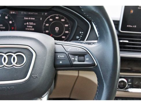 Used 2019 Audi Q5 2.0T Premium Plus w/ Premium Plus Package AWD/4WD image 19