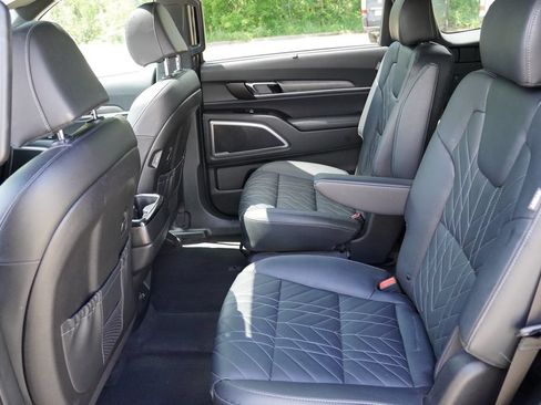 Certified 2024 Kia Telluride EX X-Line AWD/4WD image 17