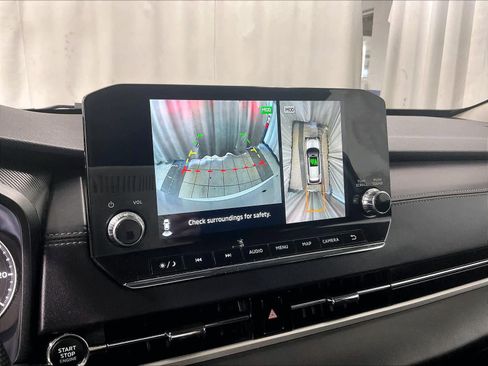 Used 2024 Mitsubishi Outlander SE image 19