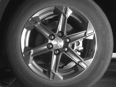 Used 2025 Chevrolet Blazer LT FWD image 14