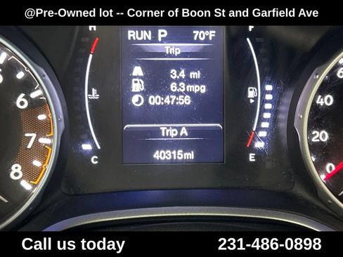 Used 2020 Jeep Compass Latitude AWD/4WD image 22