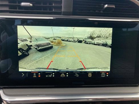 Used 2024 GMC Sierra 2500 Denali Ultimate image 19