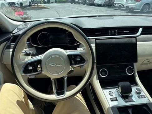 Used 2022 Jaguar F-PACE S AWD/4WD image 15