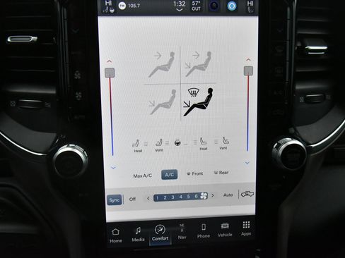 Used 2024 RAM 2500 Laramie image 27